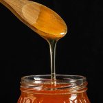 honey-jar-with-wooden-spoon